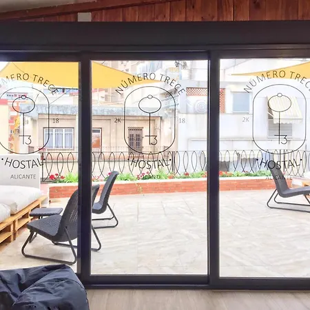 Hostel Numero Trece - Free Towels, Coffee & Tea, Remote Check-in (adults Only) Alicante